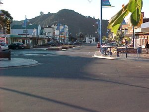 High Street Picton looking towards foreshore 1999